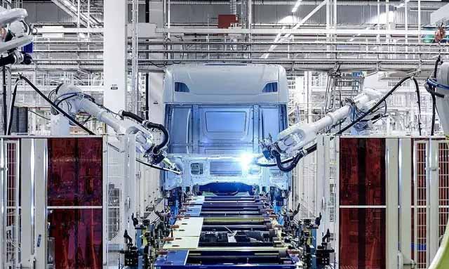 探秘斯堪尼亞未來駕駛室工廠 中國(guó)重型車網(wǎng)--傳播卡車文化 關(guān)注卡車生活
